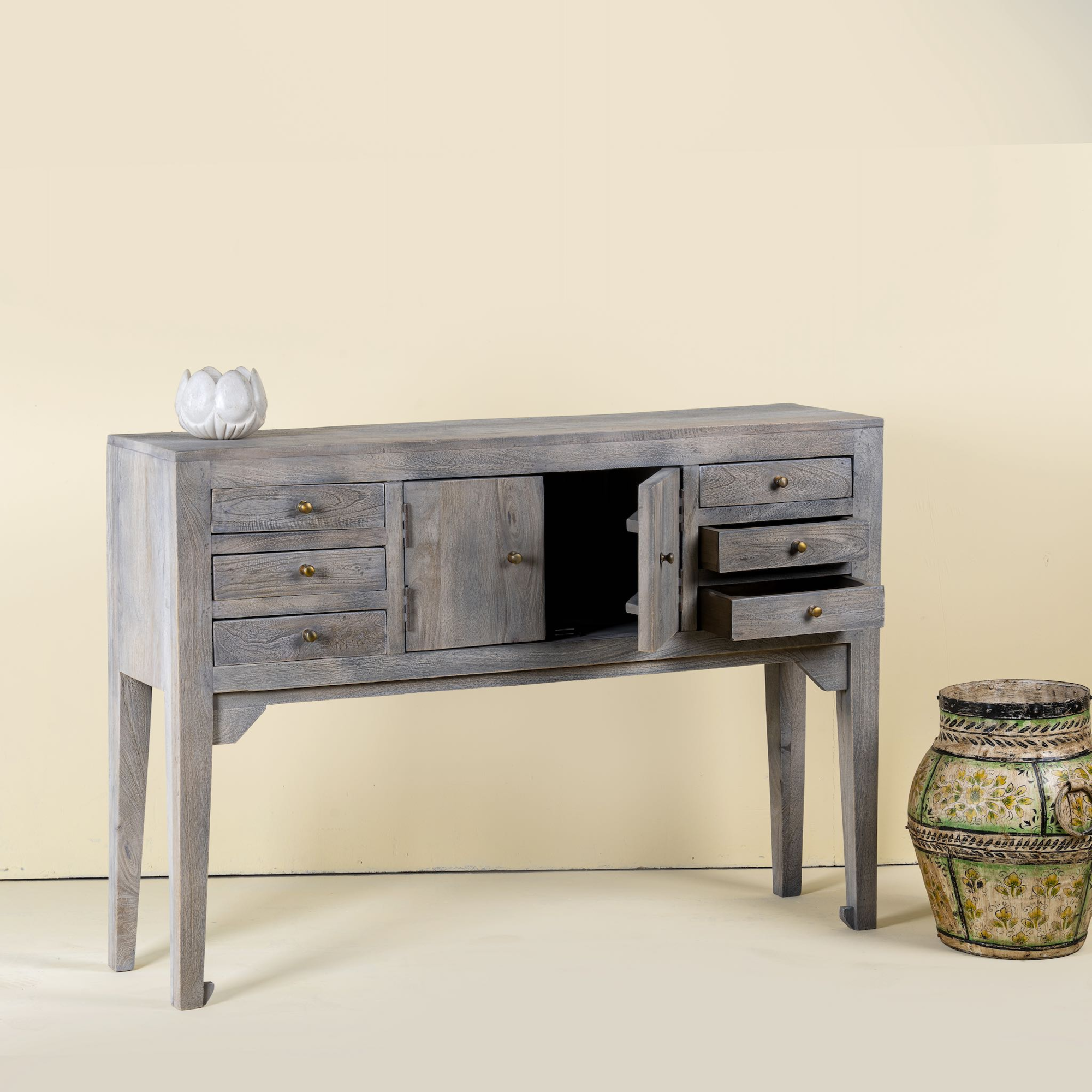 Sidetable Mahika