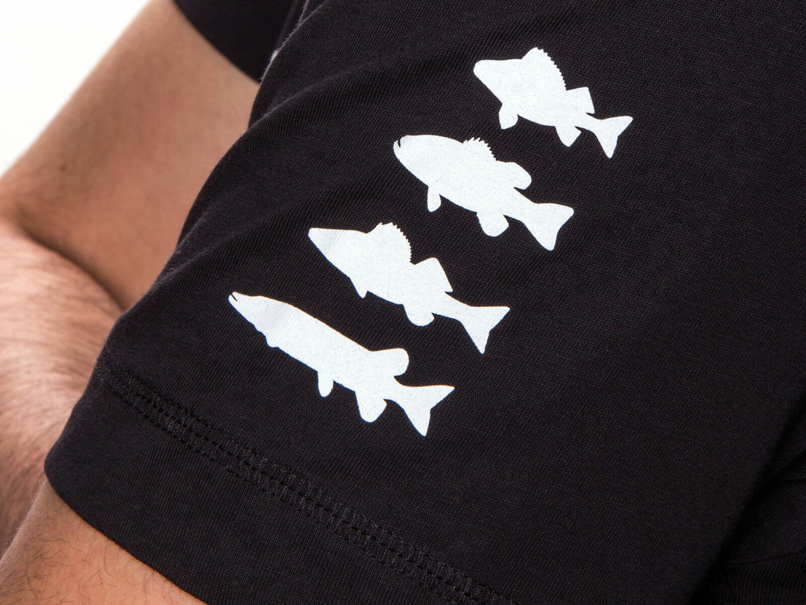 CAMO-Tackle T-Shirt