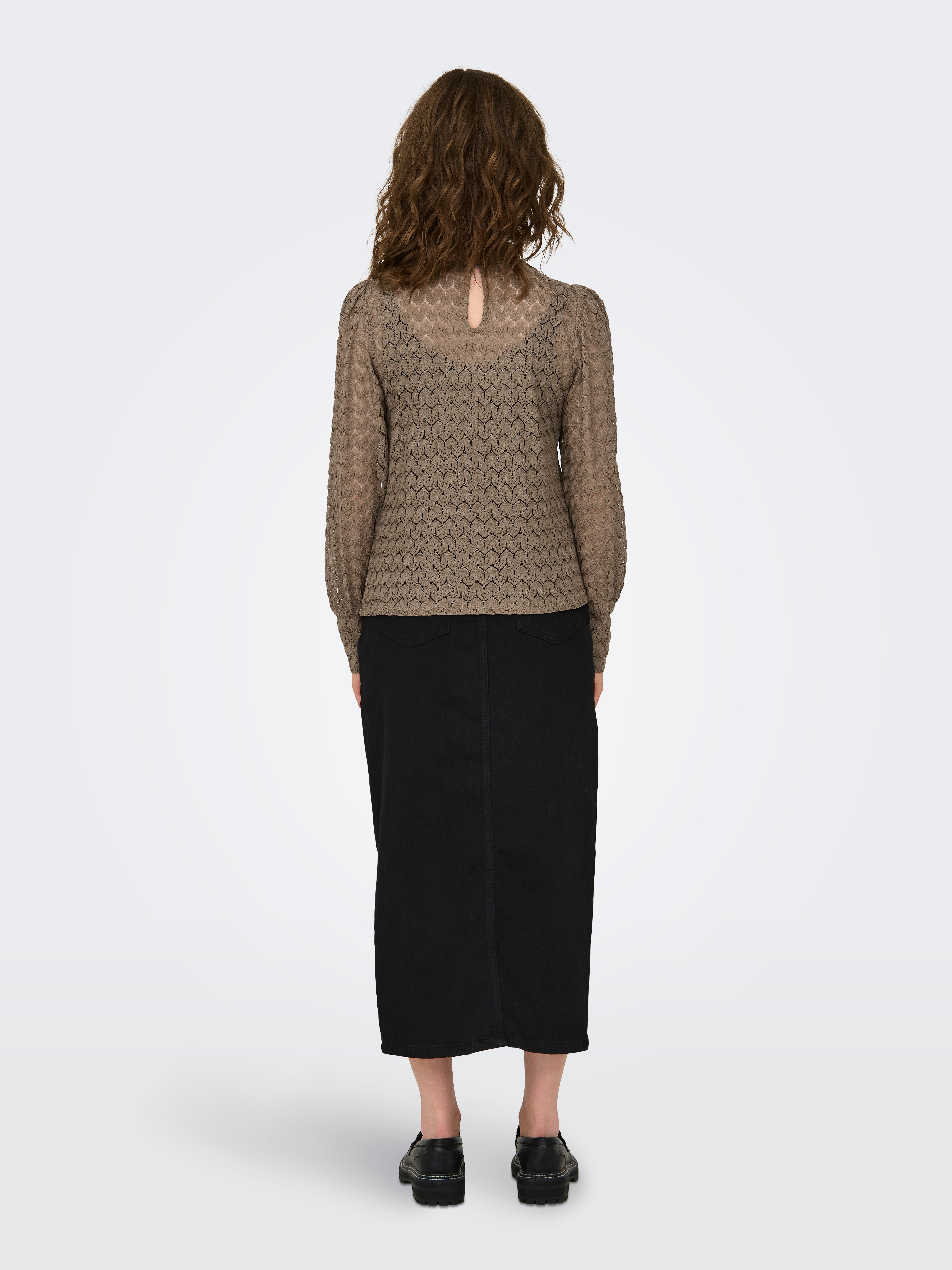 JDYAVERY Top Walnut