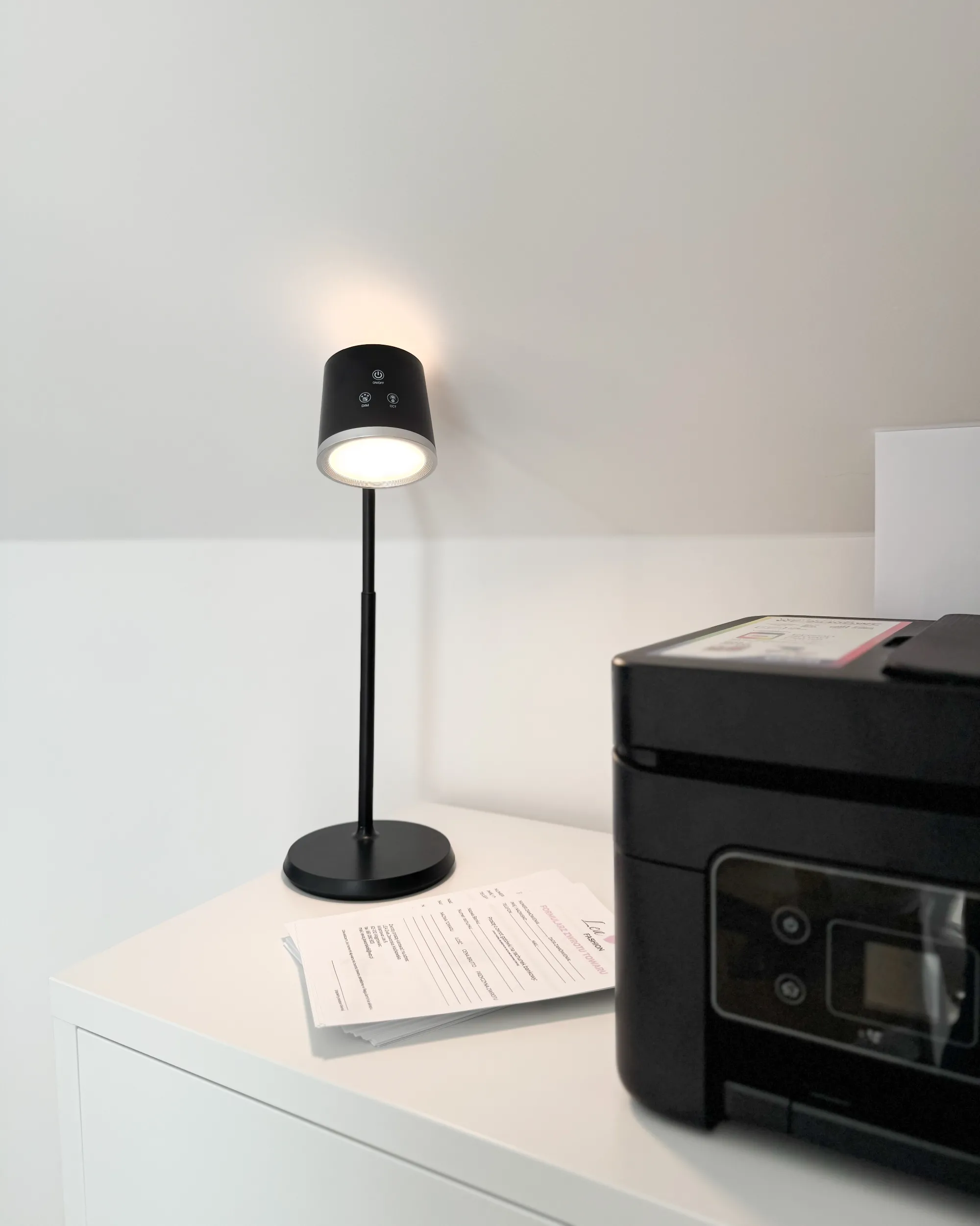 LED bureaulamp LIBRA met dimmer Zwart