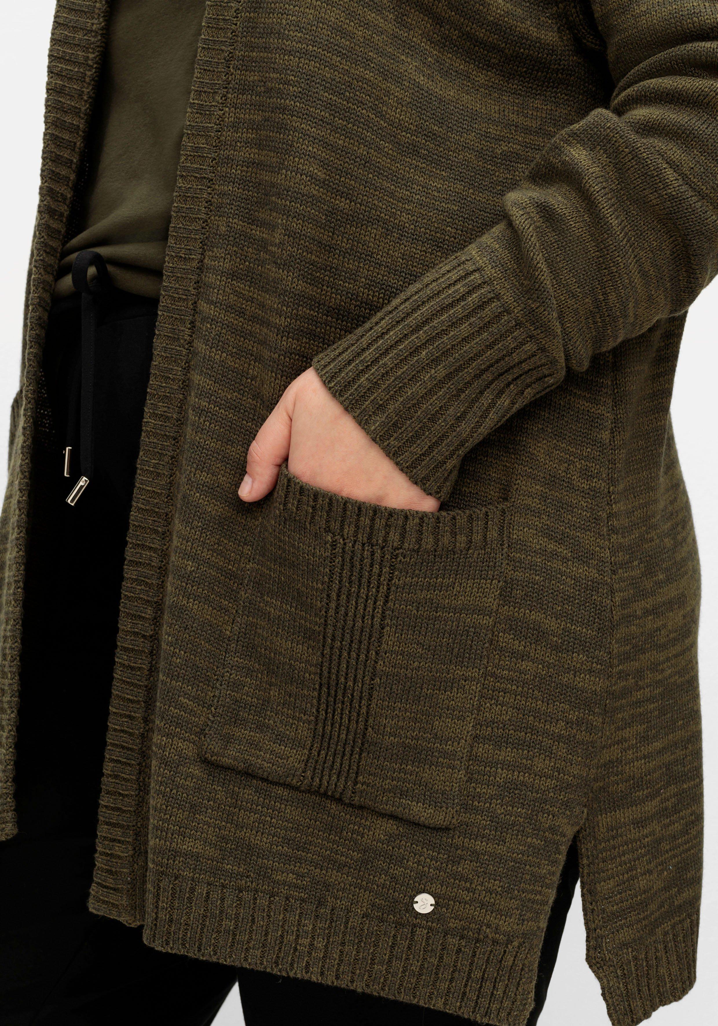 Kapuzenstrickjacke mit Wolle und Kaschmir