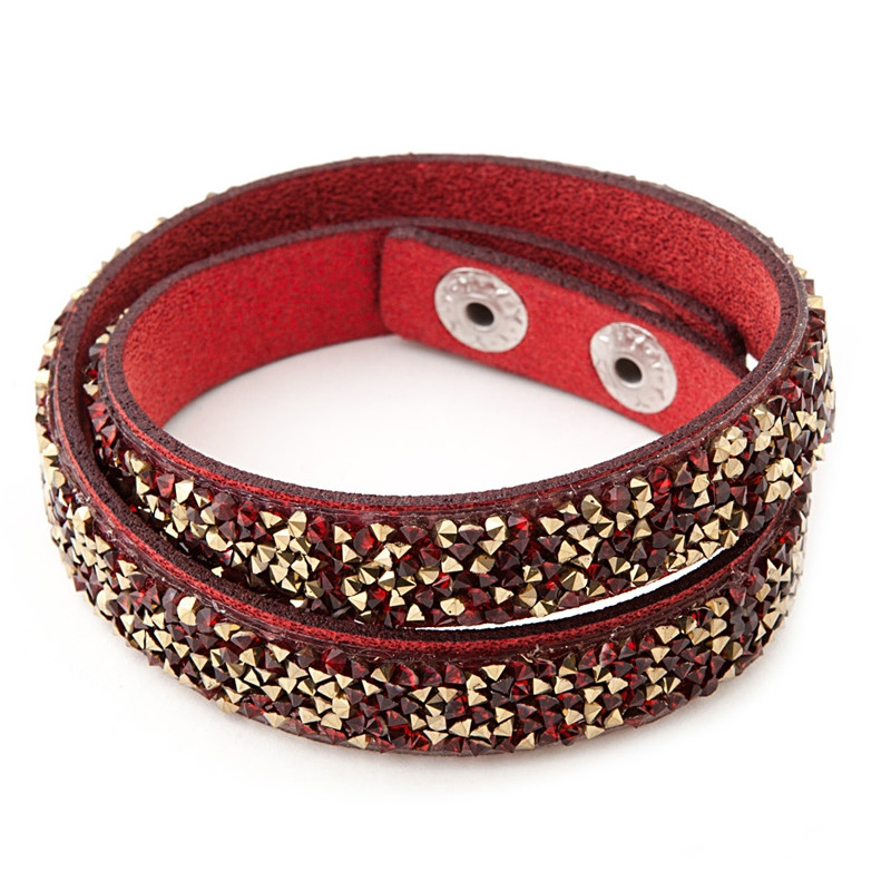 Bracelet orné de Cristaux Rouges et Dorés de Swarovski et Cuir Rouge