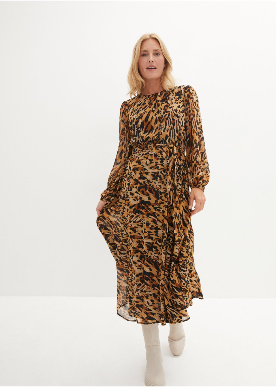 Robe en chiffon