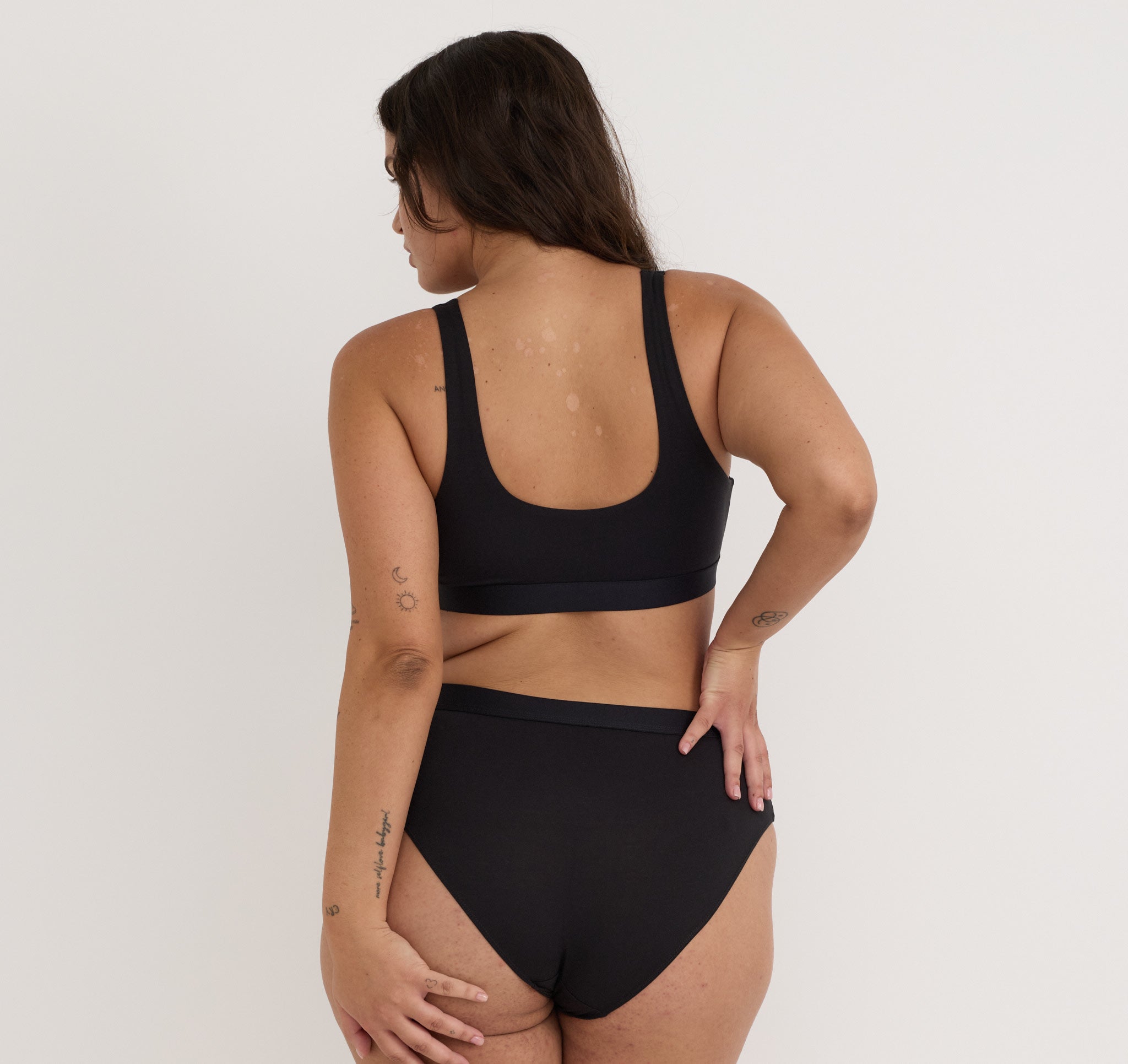 TENCEL™ LYOCELL<br>Soft Touch Scoop Neck Bralette