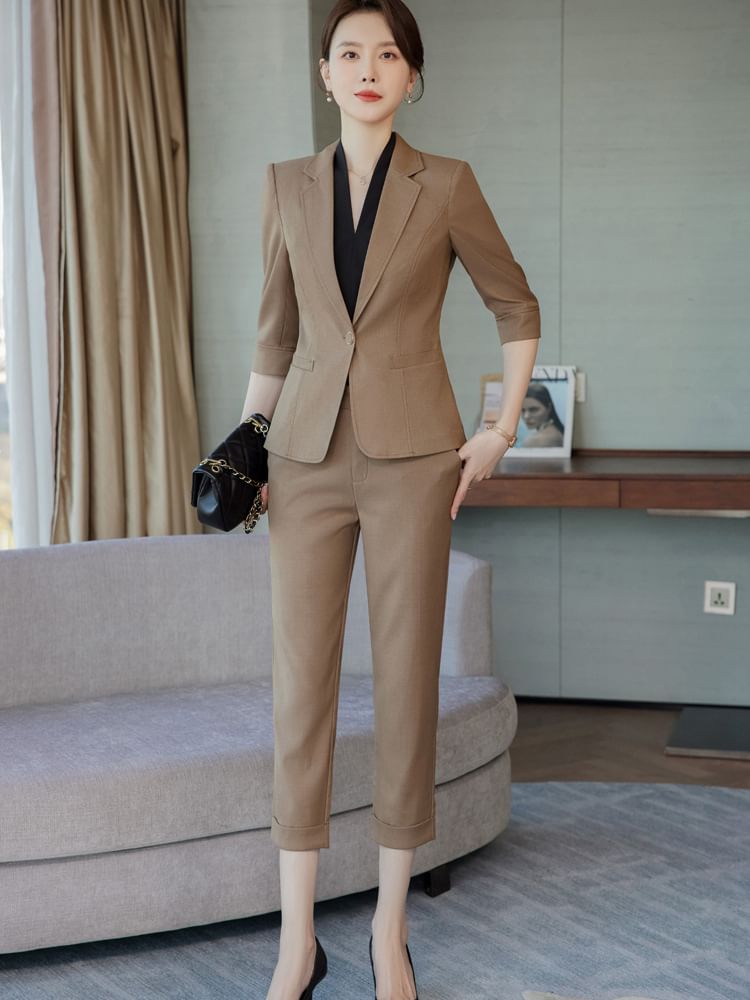 Skyheart - Blazer met driekwartmouwen, reverskraag en één knoop / Mini-kokerrok met hoge taille / Rechte broek met cropped pijpen