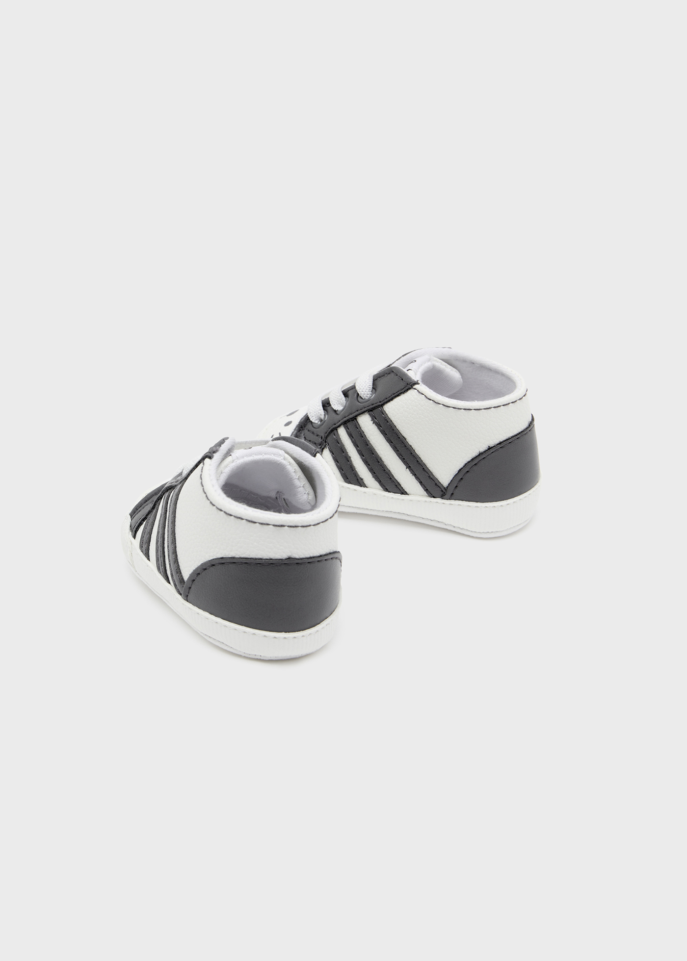 Botas esportivas de cano curto para recém-nascidos
