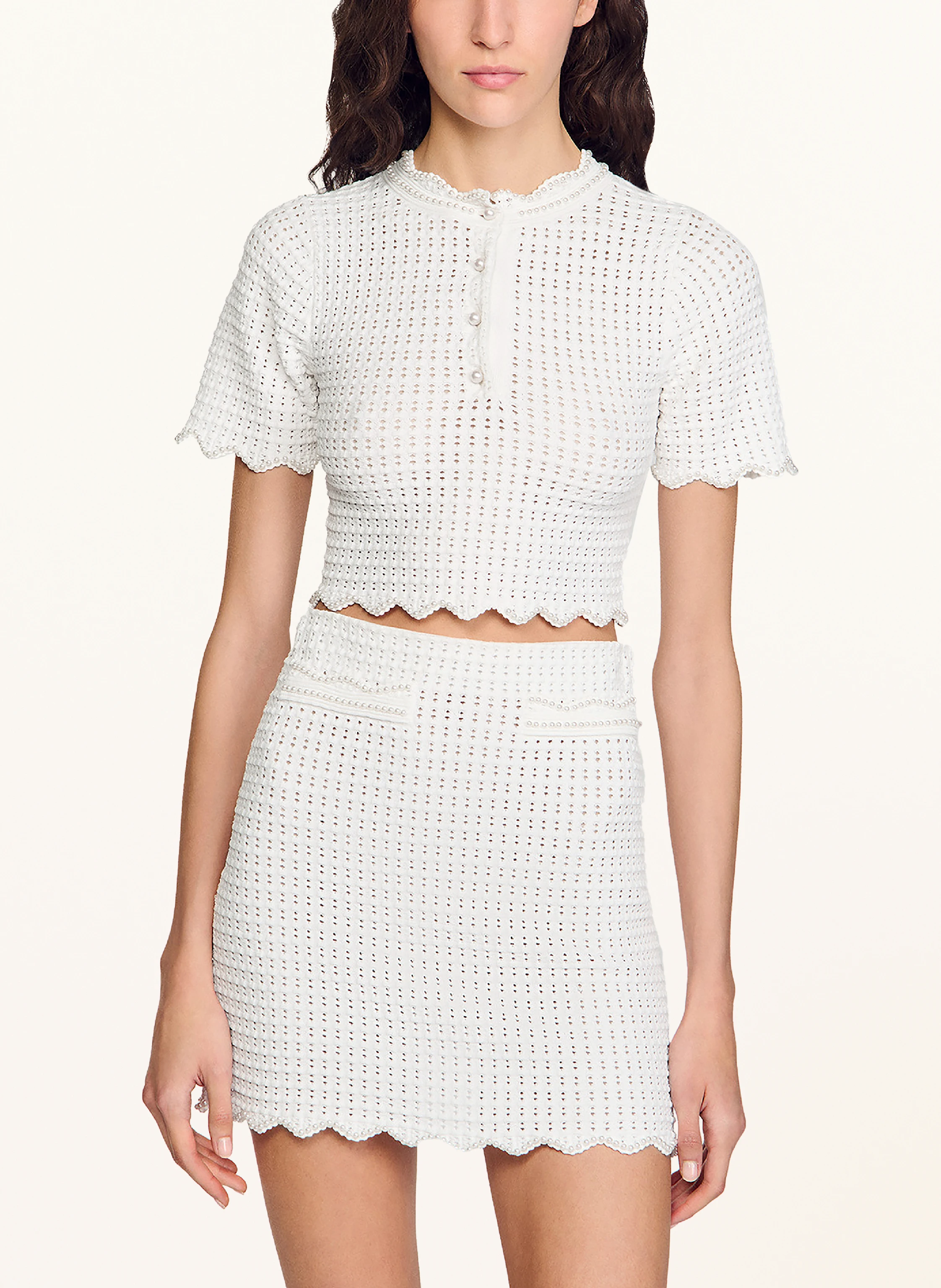 SANDRO Cropped-Strickshirt mit Schmuckperlen
