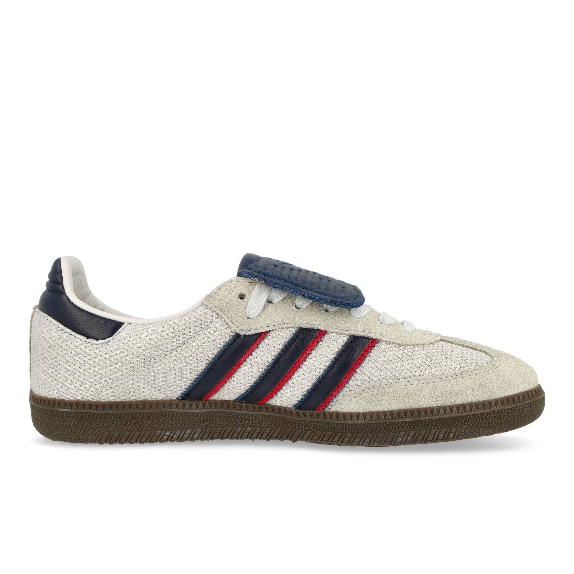adidas<br>Samba LT