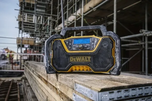 DEWALT.CONSTRUCTIONRADIO 18/54V XR