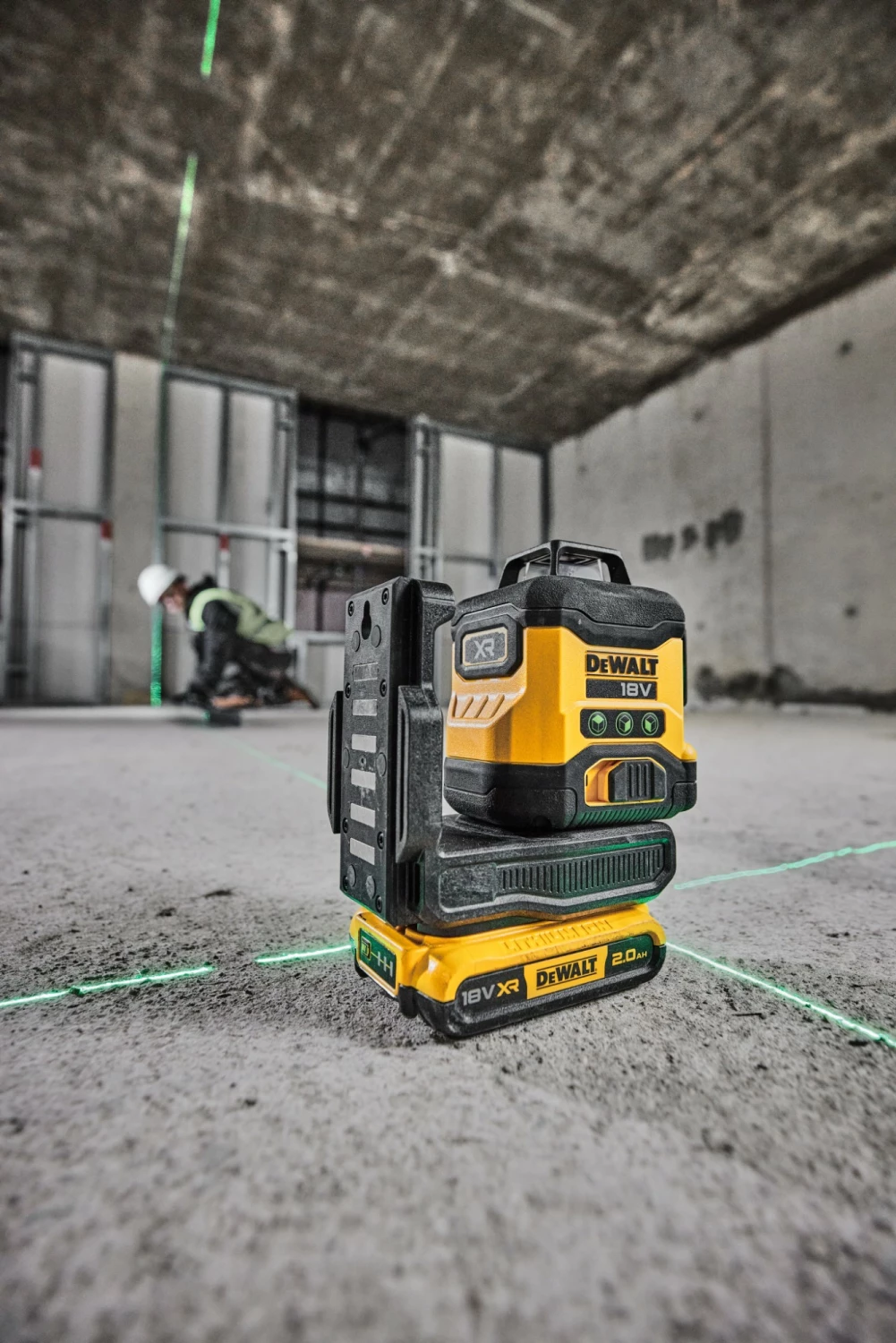 DeWALT DCLE34031D1-QW 18V Li-ion Accu zelfnivellerende Kruislijnlaser set (1x 2.0Ah) - 3x360° - Groen