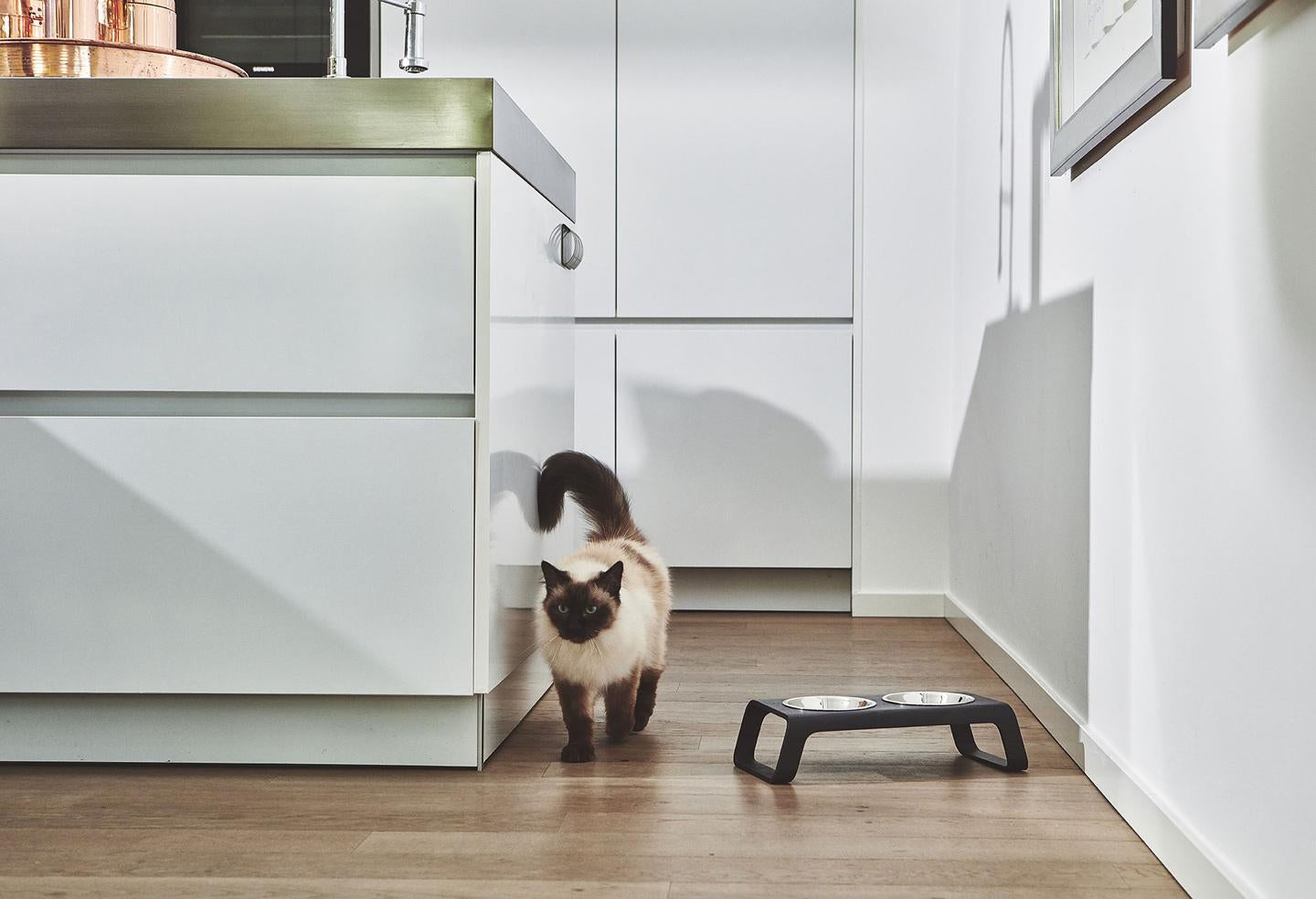 Desco kattenvoerbak aluminium zwart