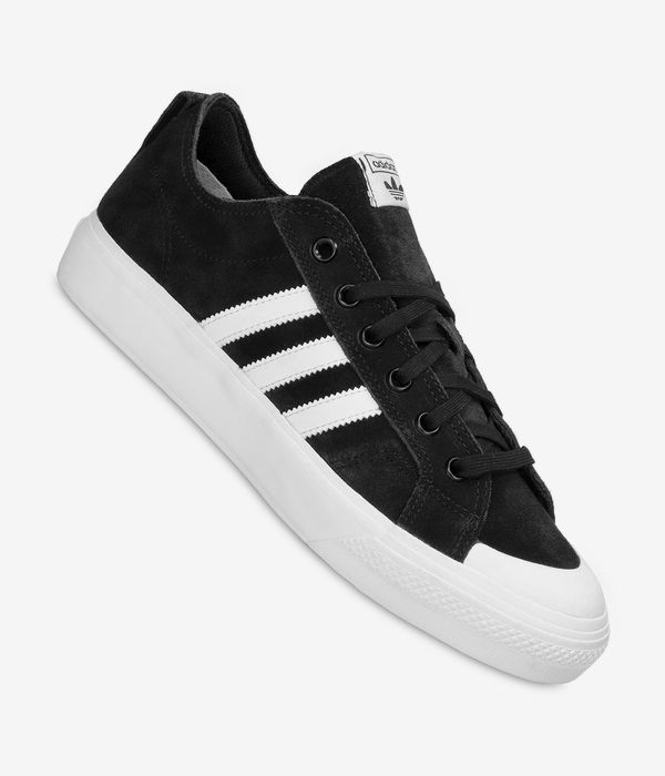 adidas Skateboarding Nizza Low ADV Schuh (core black white white)