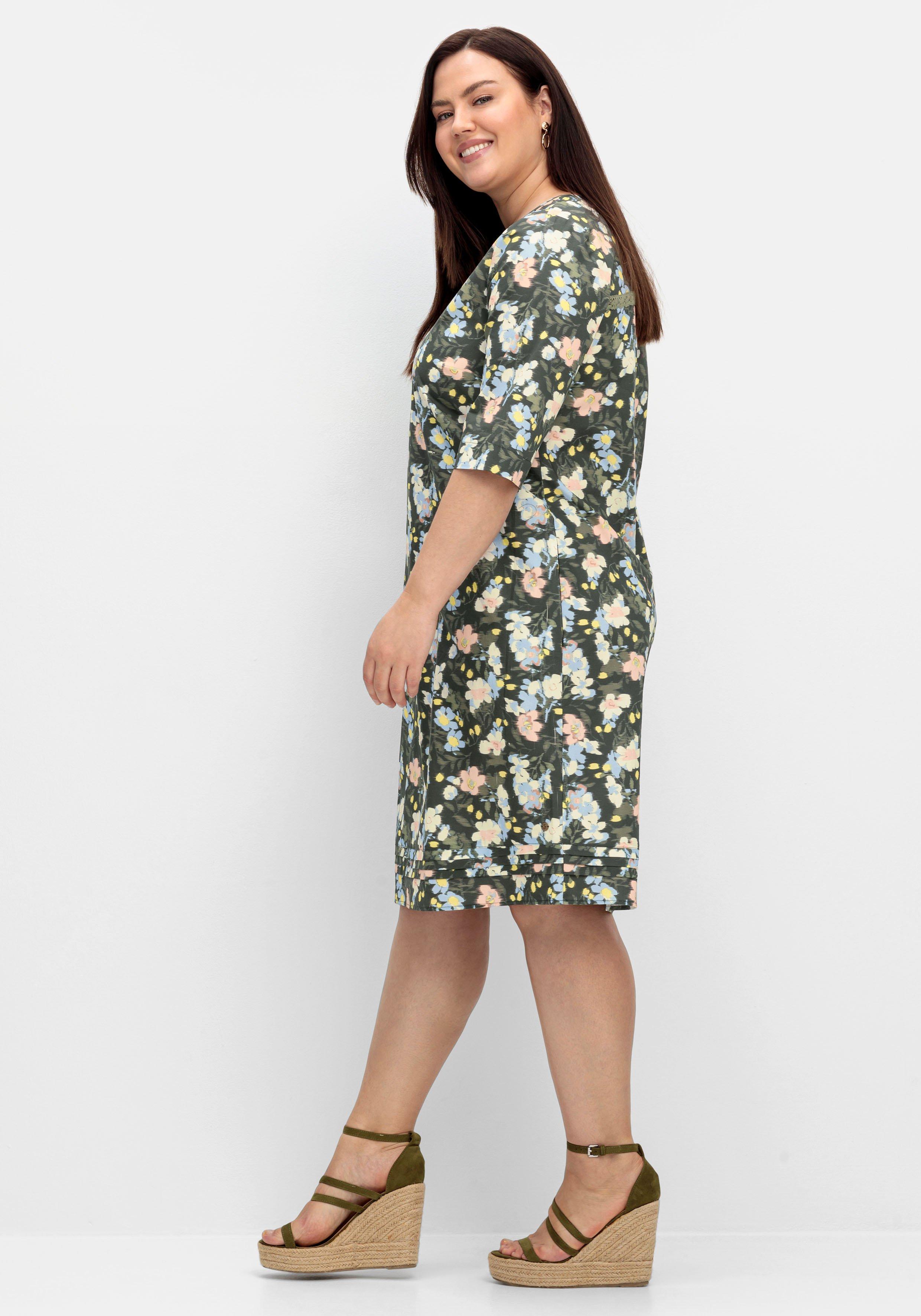 Kleid mit 3/4-Arm und Blumenprint
