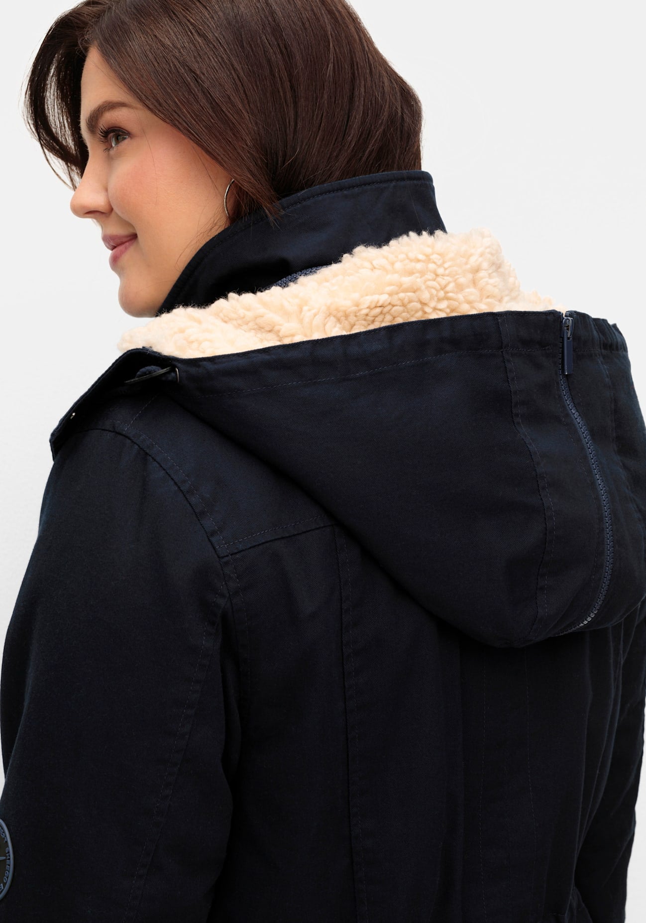 Sheego Parka mit Kapuze