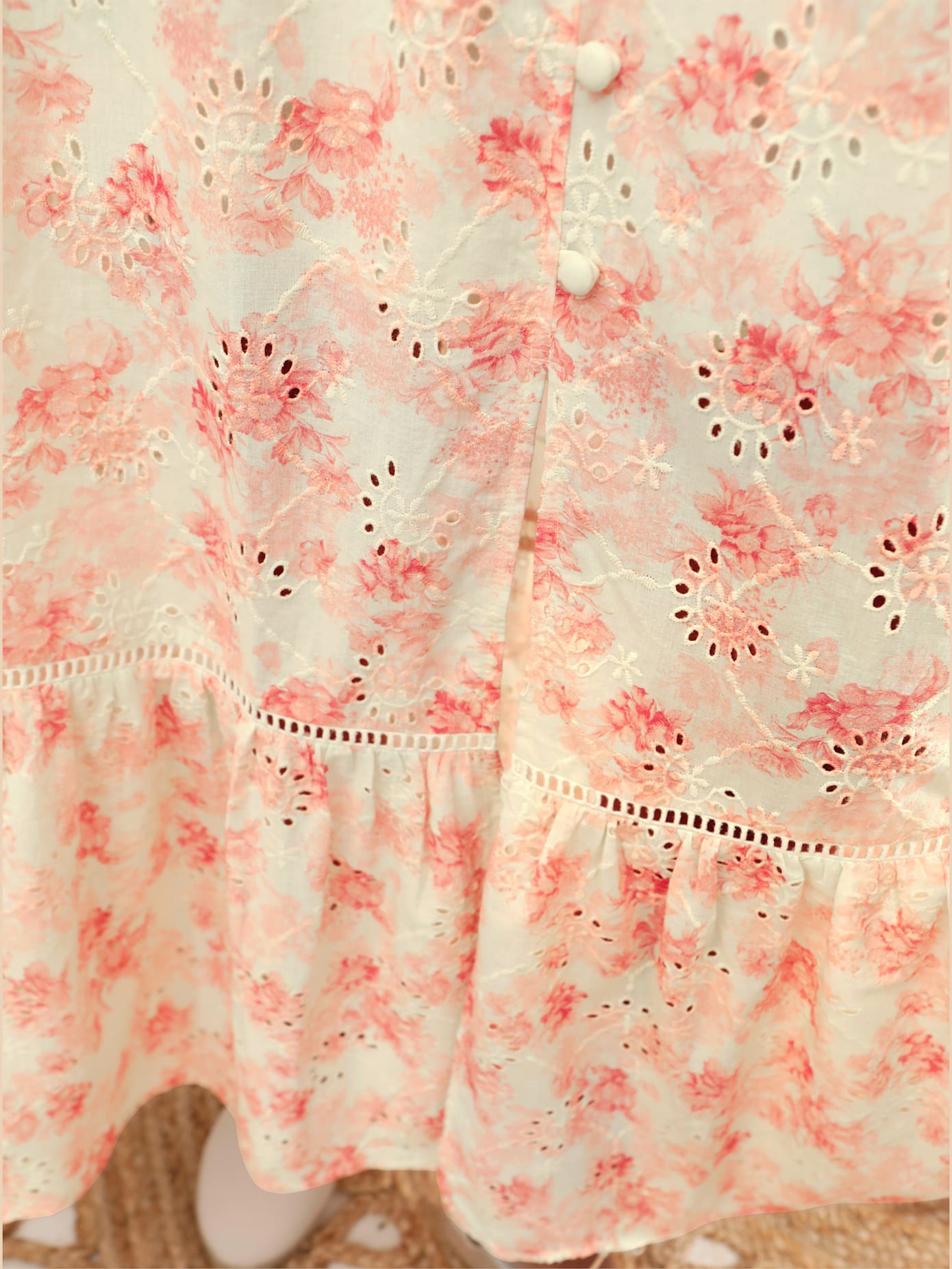 Jupe imprimée superbe broderie ajourée