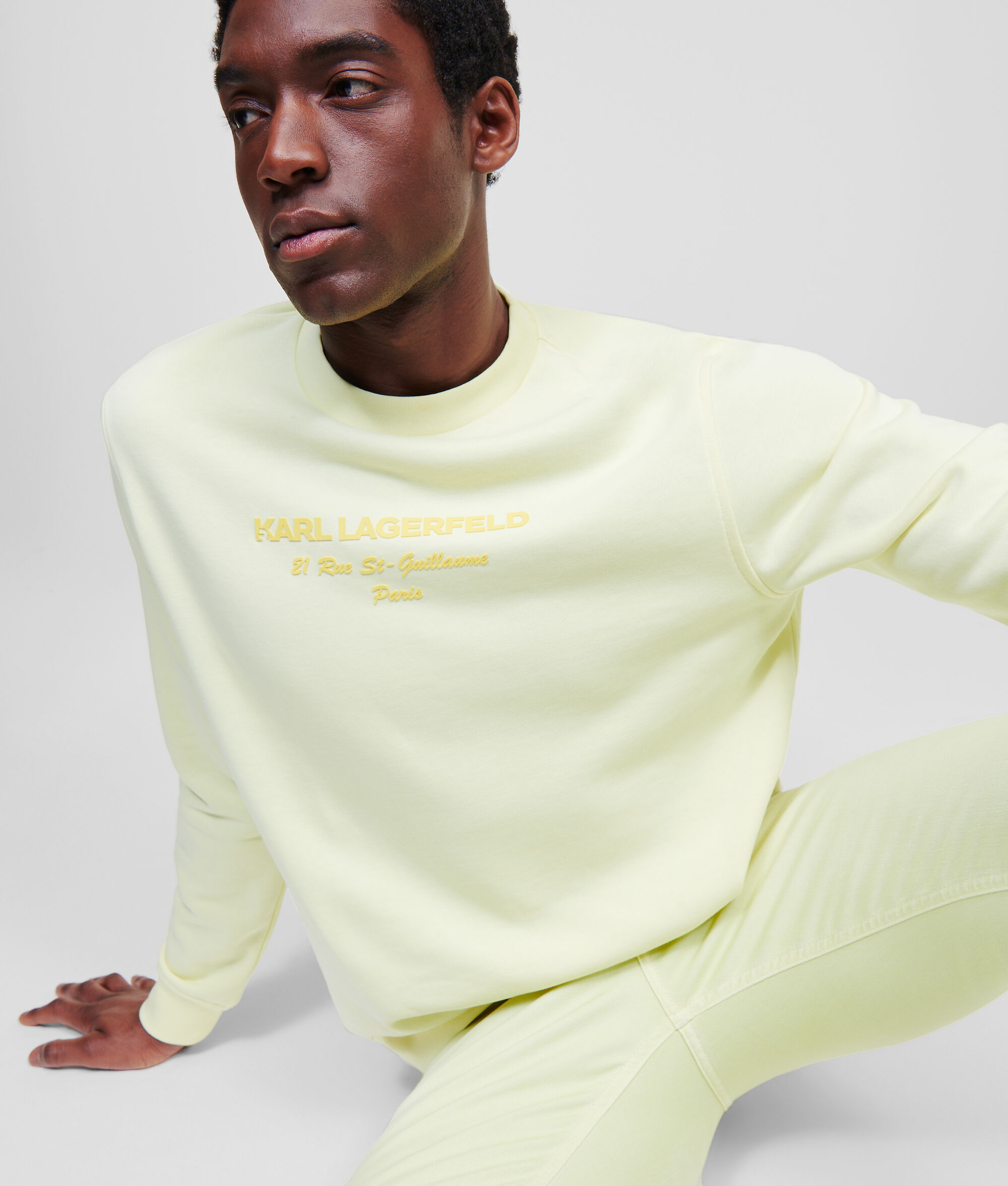 Sweat-shirt à logo ton sur ton