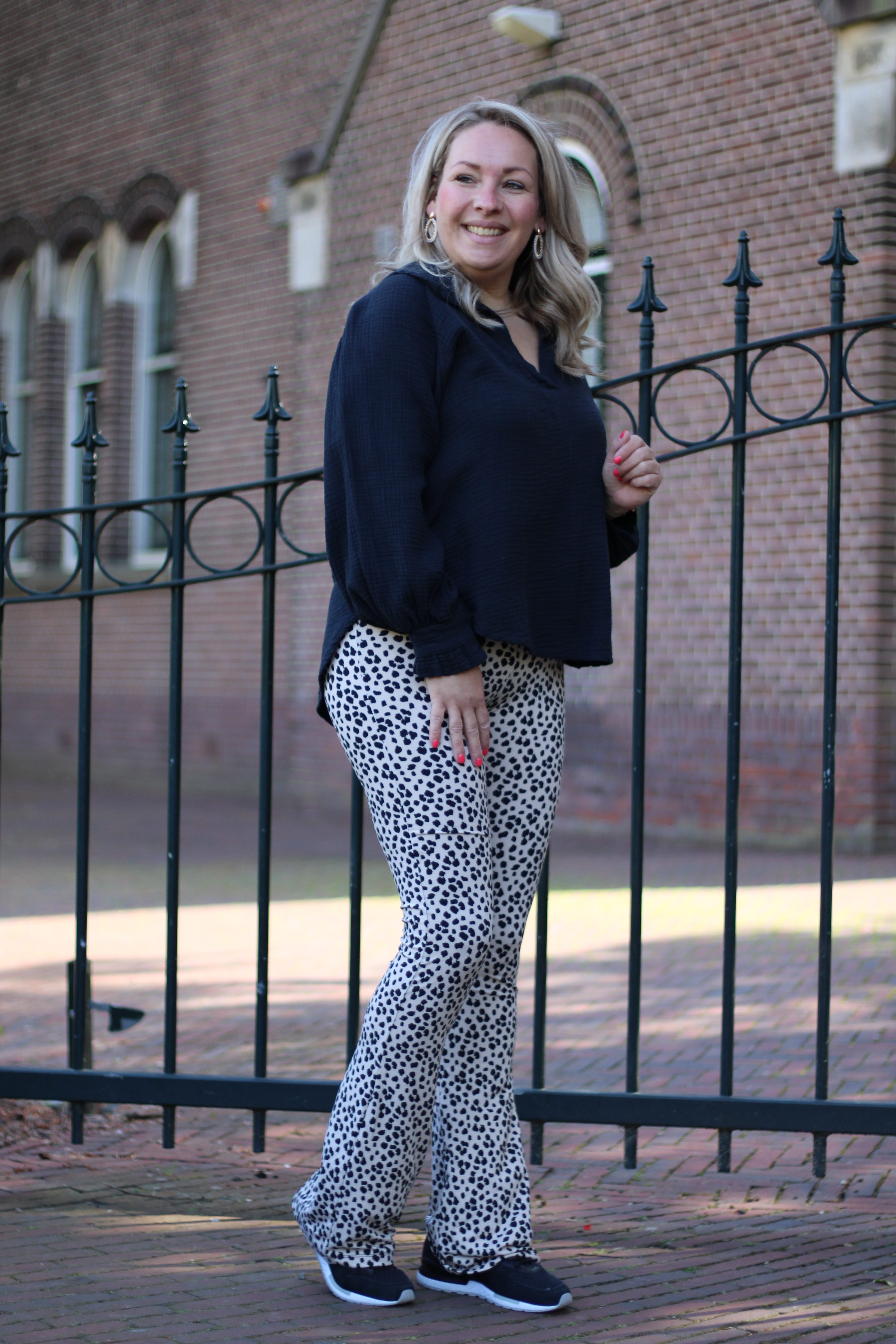 Ambika - Cheetah Soft Flair Pant - Beige/Zwart