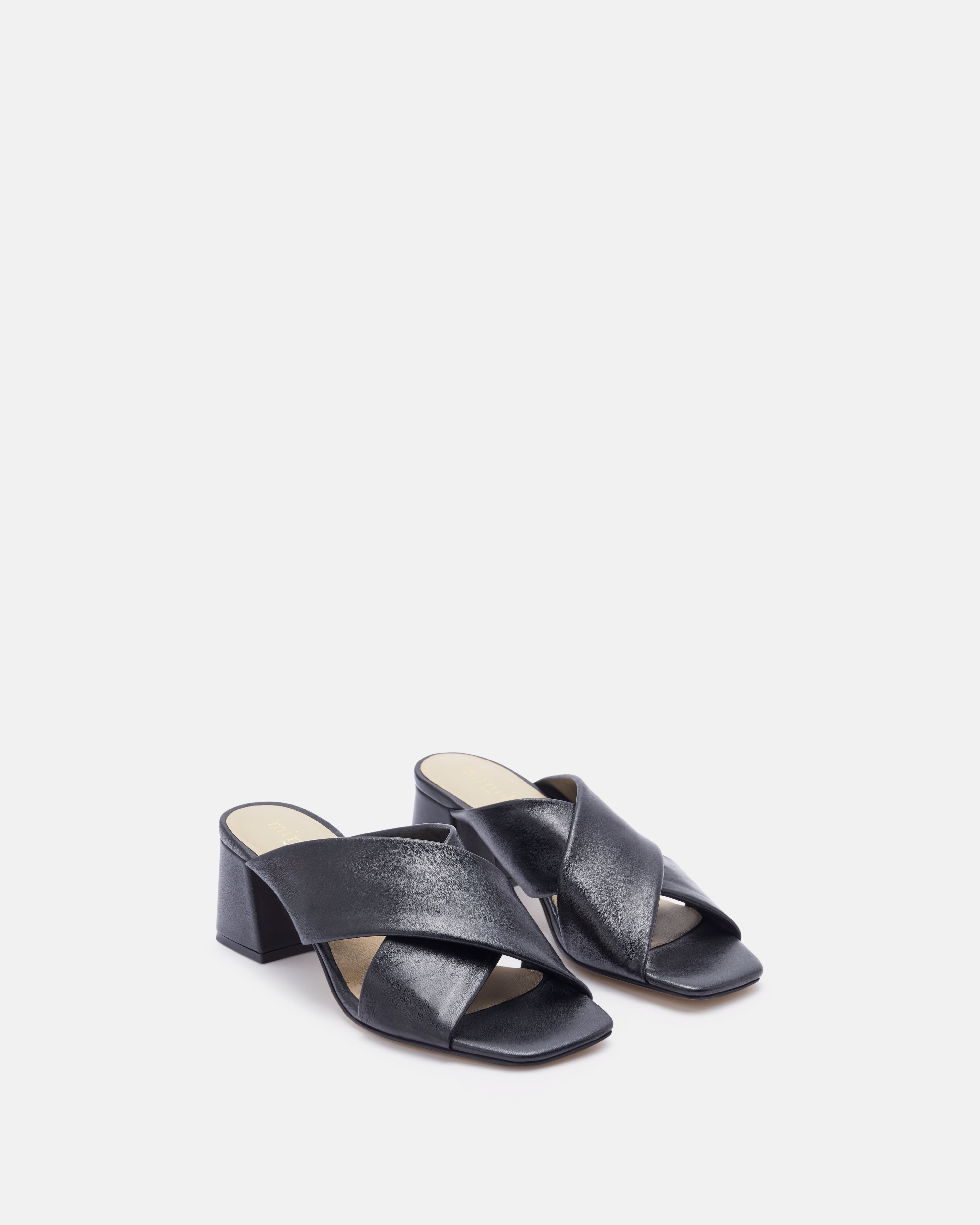 MULES MINAO NOIR