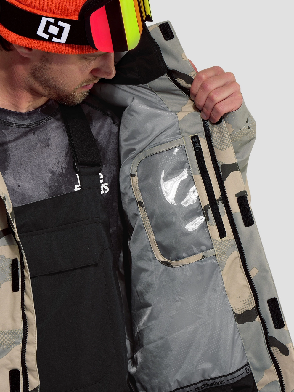 Horsefeathers Track Jacket desert camo