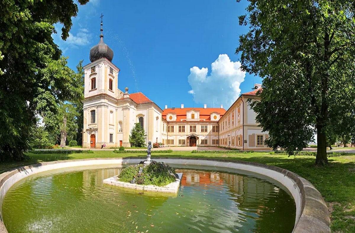 Kurzurlaub im Schlosshotel Loucen für 2 (2 Nächte)