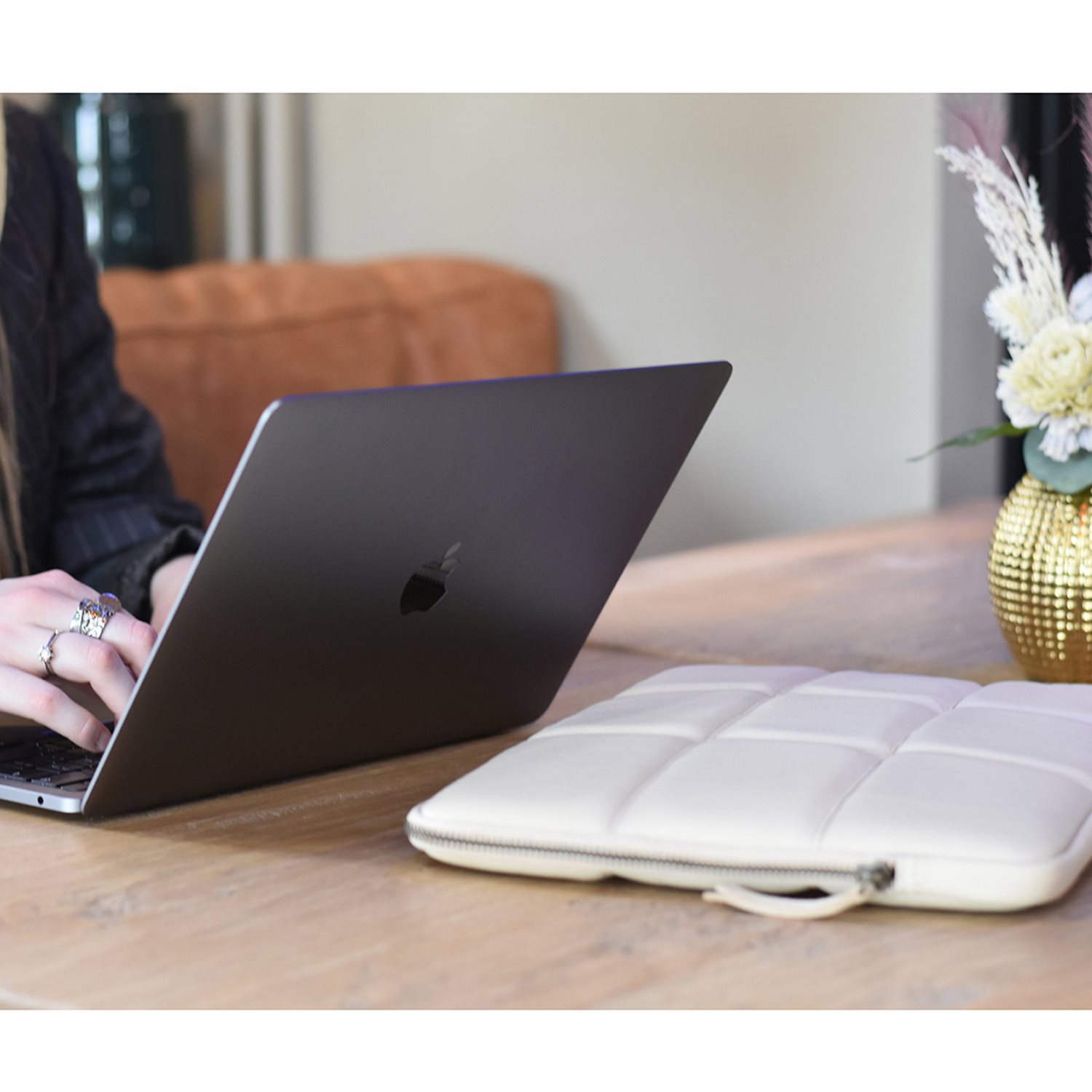 DIMAGINI Ava Padded Laptop Sleeve 15-16