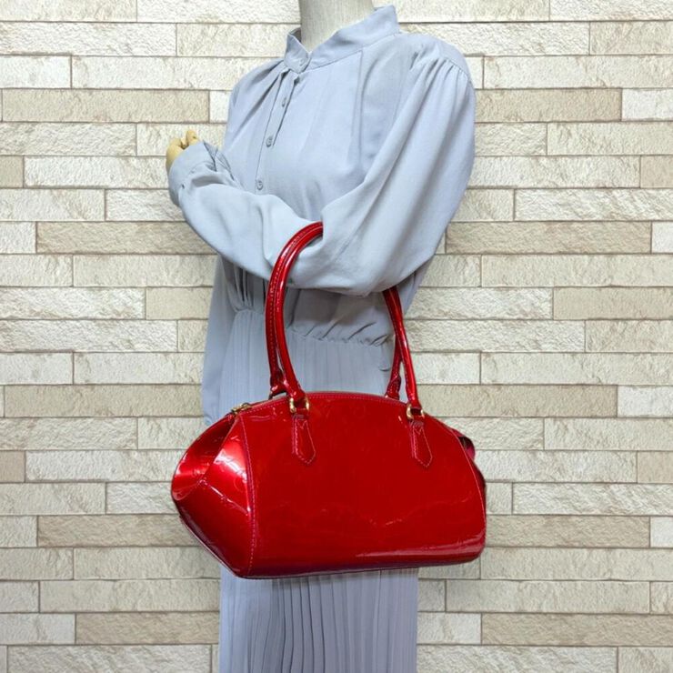 Louis Vuitton Vintage Louis Vuitton Sherwood Burgundy