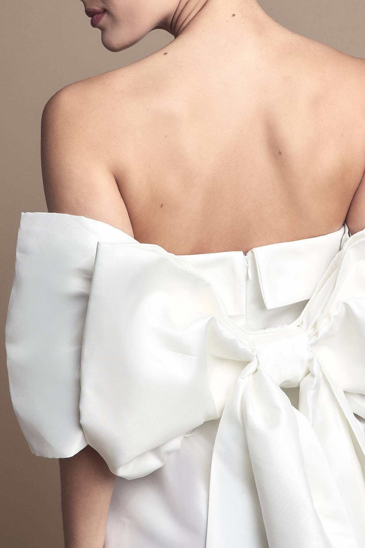 Coast Robe de Mariée Mini en Sergé Minimaliste Sans Bretelles