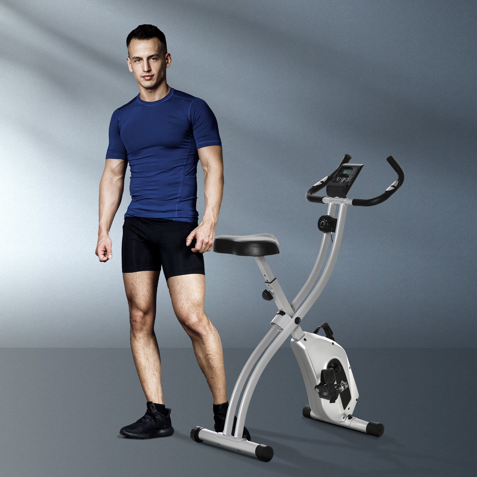 HOMCOM Heimtrainer mit 8 Wiederstandsstufen 86L x 47B x 112H cm