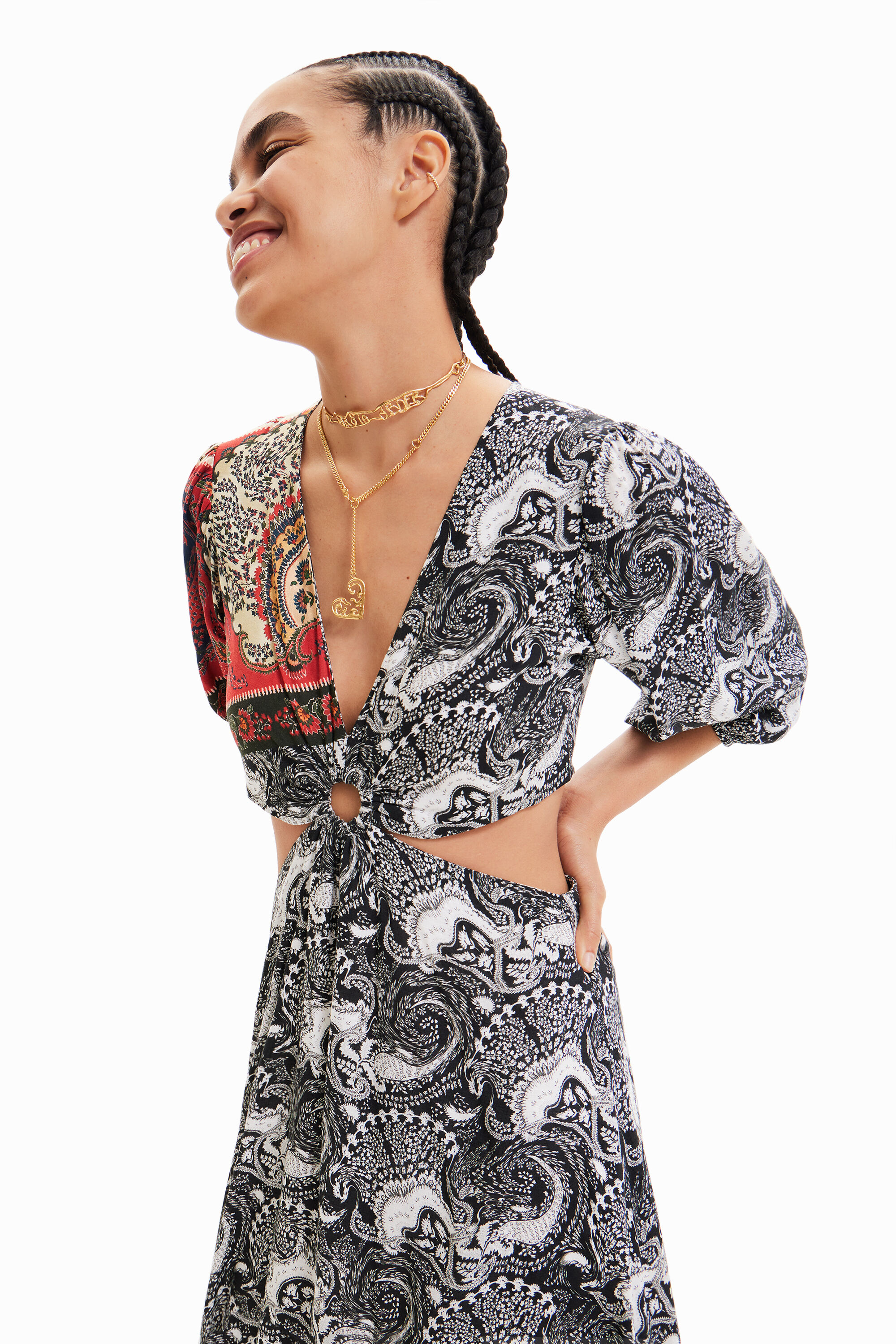 Robe longue découpes motif paisley