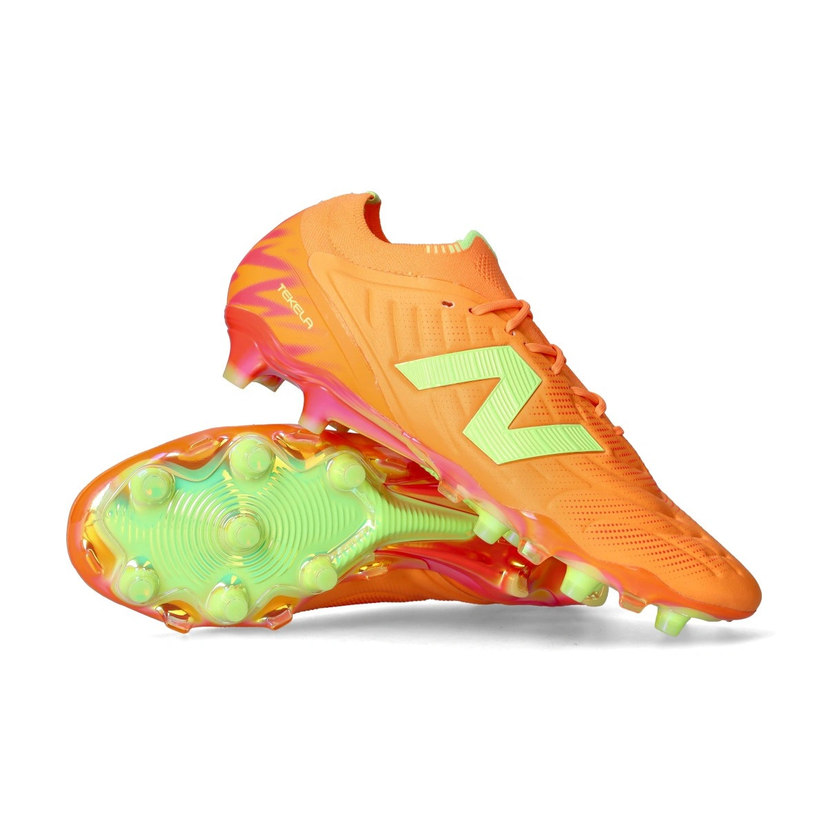 Chuteira New Balance Tekela Elite Low Laced FG V5