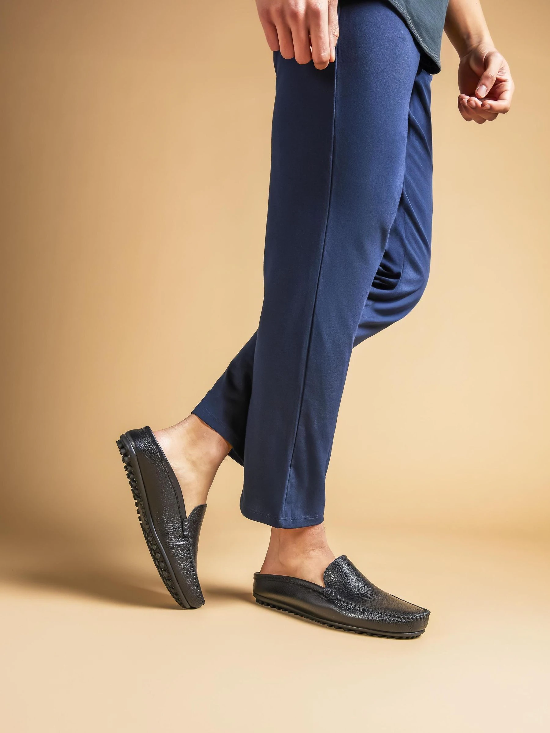 Zwart - Jones Bootmaker Zethan Full Slippers