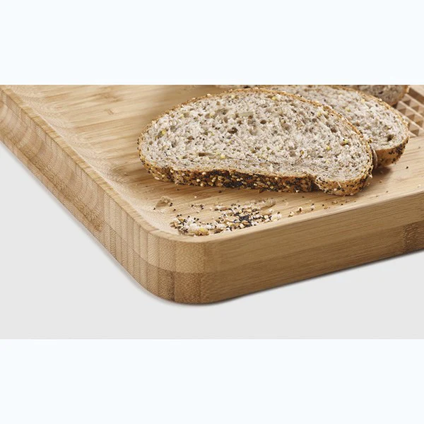 Planche multifonction en bambou Cut&Carve™ Joseph Joseph