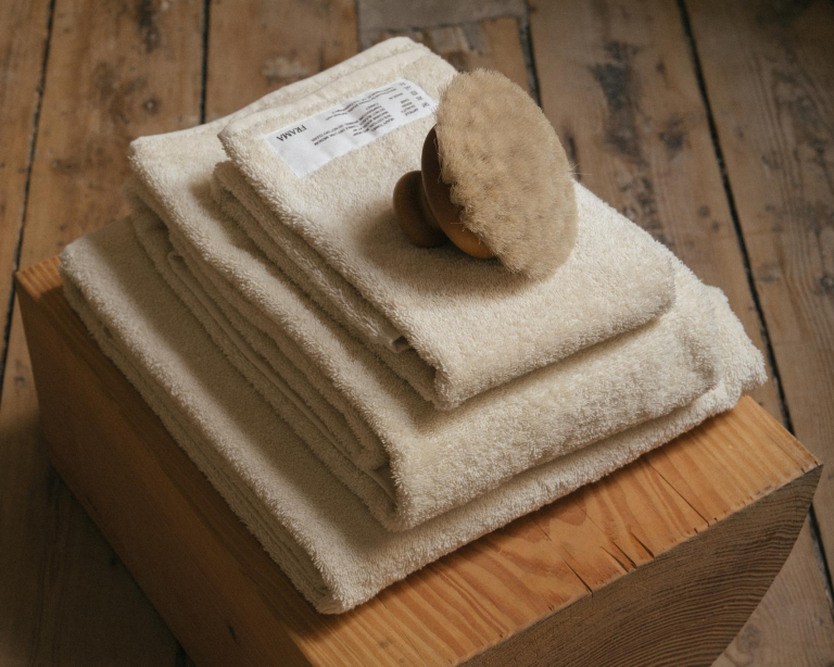 Frama Heavy Towel handdoek 70x140 Burnt Orange