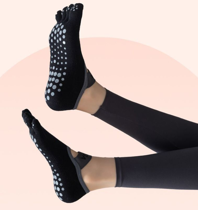 (1 Paar) Anti-Rutsch Baumwoll Zehentrenner Pilates Yoga Sport Socken (One Size) - Schwarz
