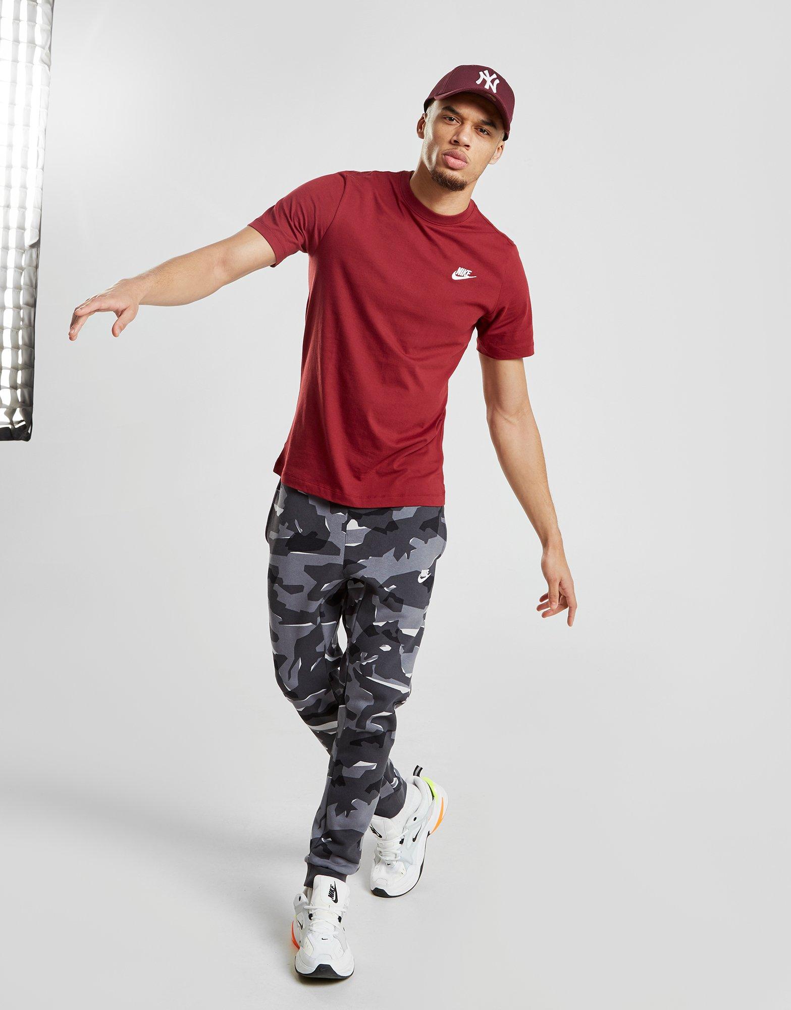 Nike T-Shirt Club Manches Courtes Homme