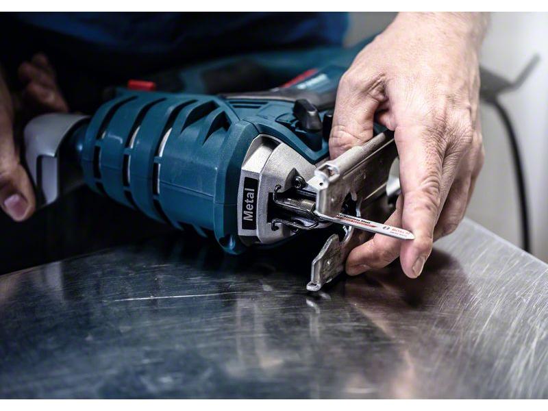 Bosch Professional Stichsägeblatt EXPERT Stainless Steel T Herausragende Lebensdauer in Edelstahlblechen