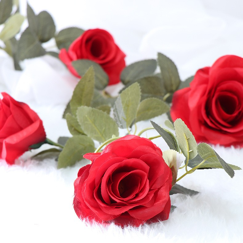 (2m) Deko Kunstblumen Rosen Girlande - Rot