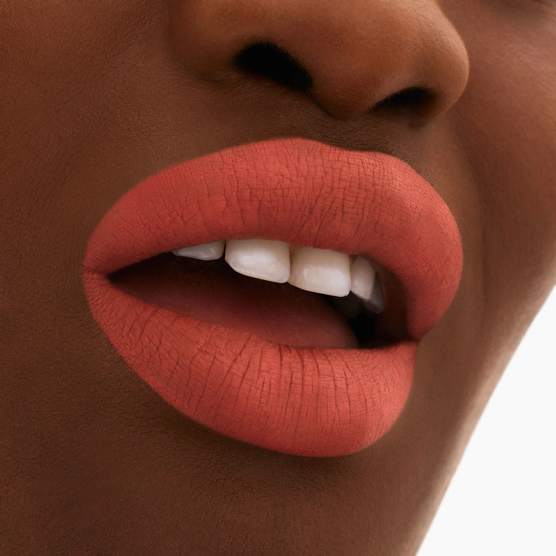 MAC Locked Kiss 24Hr Lipstick 1,8 gr. - Mull It Over & Over