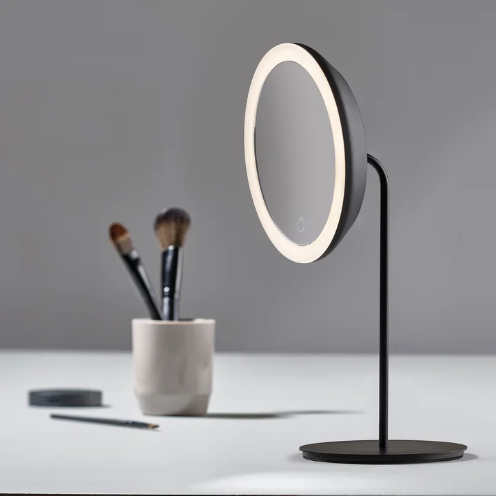 Zone Denmark - Kosmetikspiegel mit 5-fach Vergrösserung und LED-Beleuchtung, Ø 18 cm, schwarz
