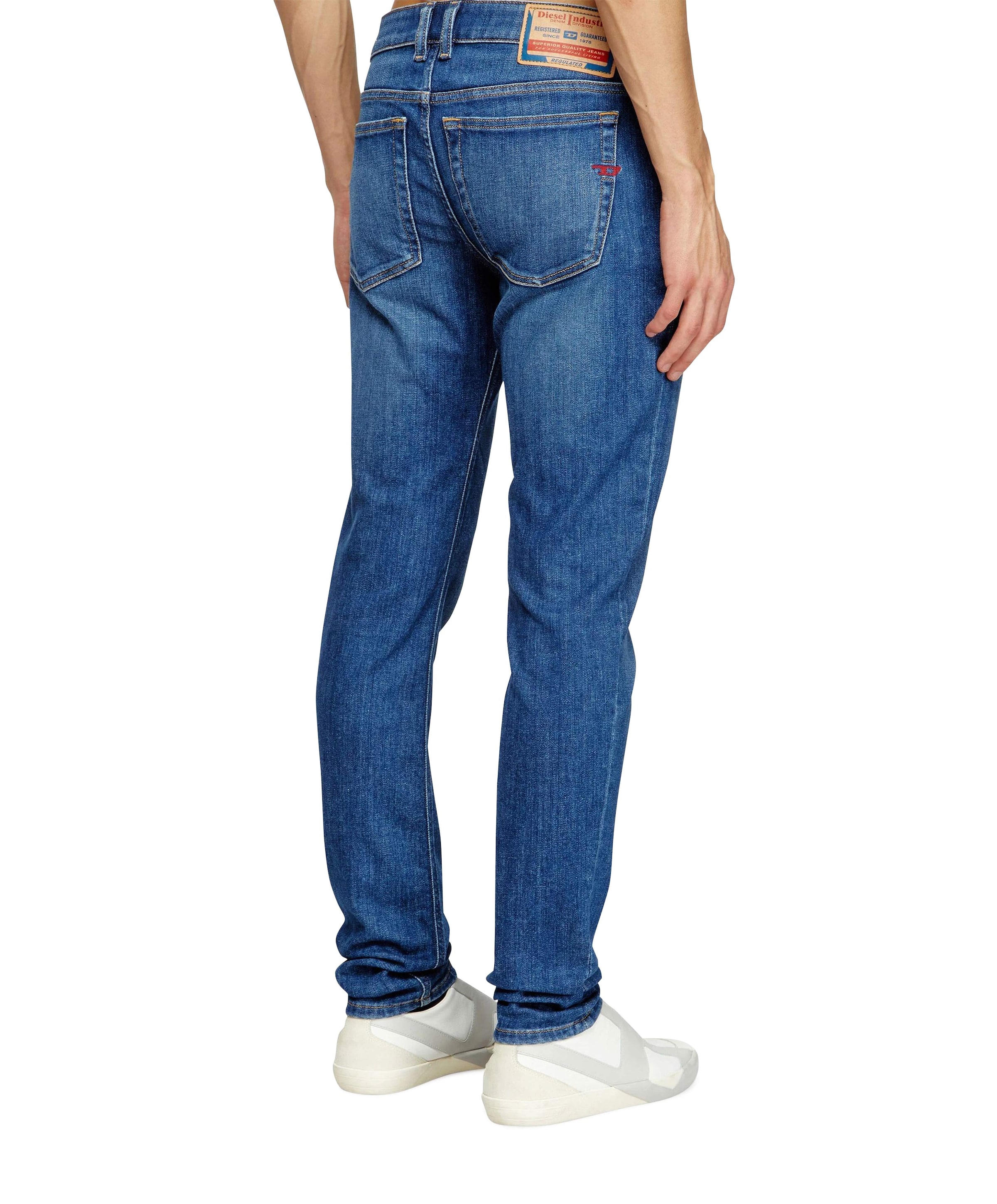 Diesel 1979 SLEENKER heren jeans blauw