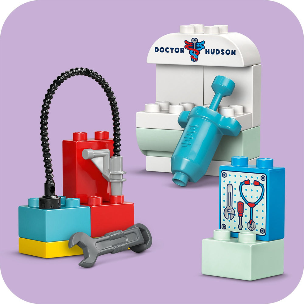 Køb LEGO® DUPLO Disney TM - Lynet McQueens Besøg I Docs Værksted 10456