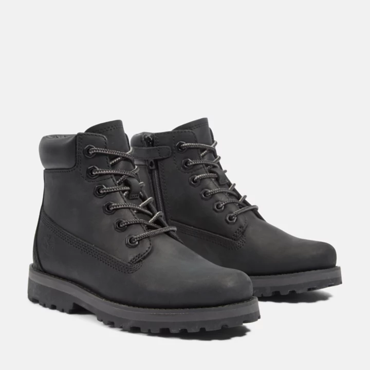 Bota infantil Courma de 6 polegadas com zíper lateral na cor preta.