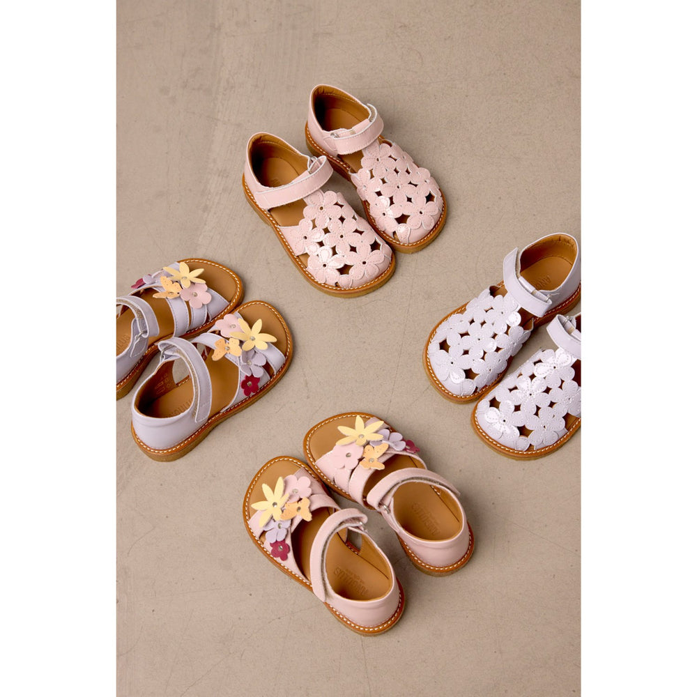 Køb Angulus Rosebud Sandal Med Blomsterdetaljer
