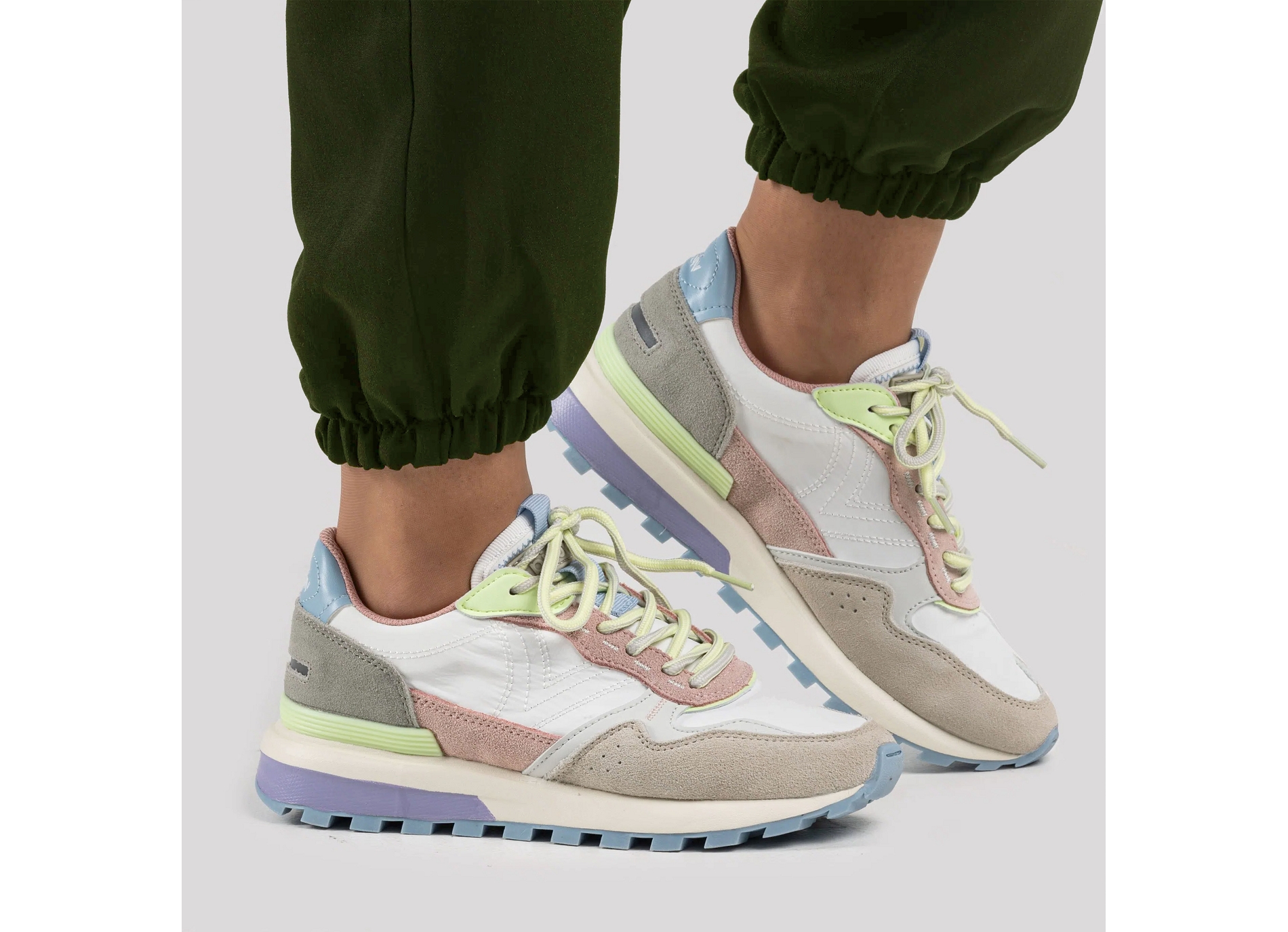 1156102 blanc multicolore