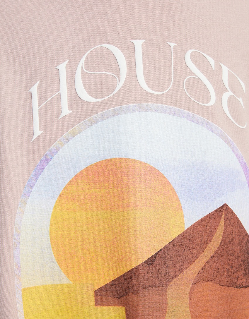 Camiseta de manga curta com estampa Marrakesh e modelagem quadrada