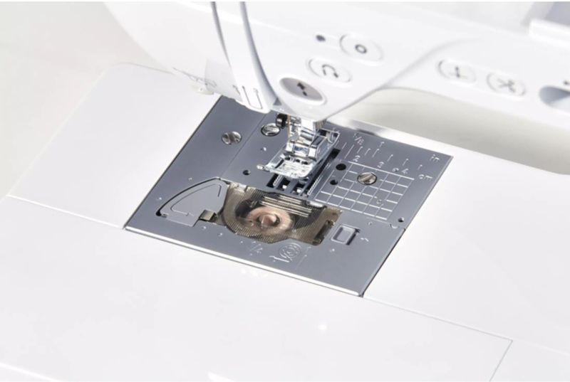 Brother - Innov-is F400 - Naaimachine - Zwart - Kunststof