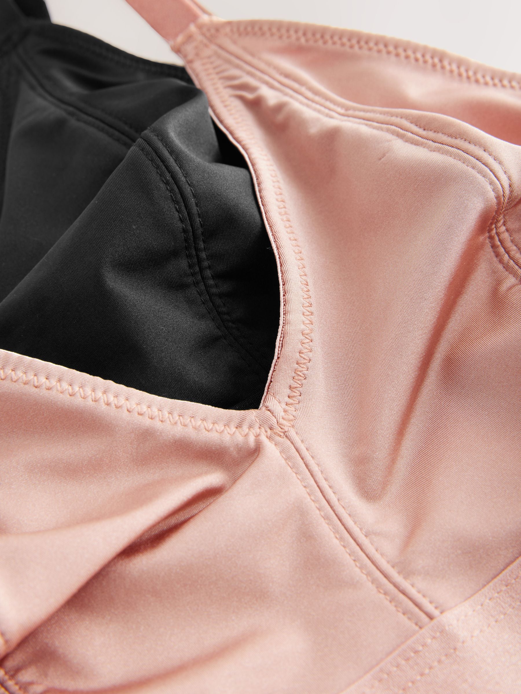 Zwart/huidskleurig - DD+ Ultimate Comfort Bralettes zonder beugel 2 verpakking
