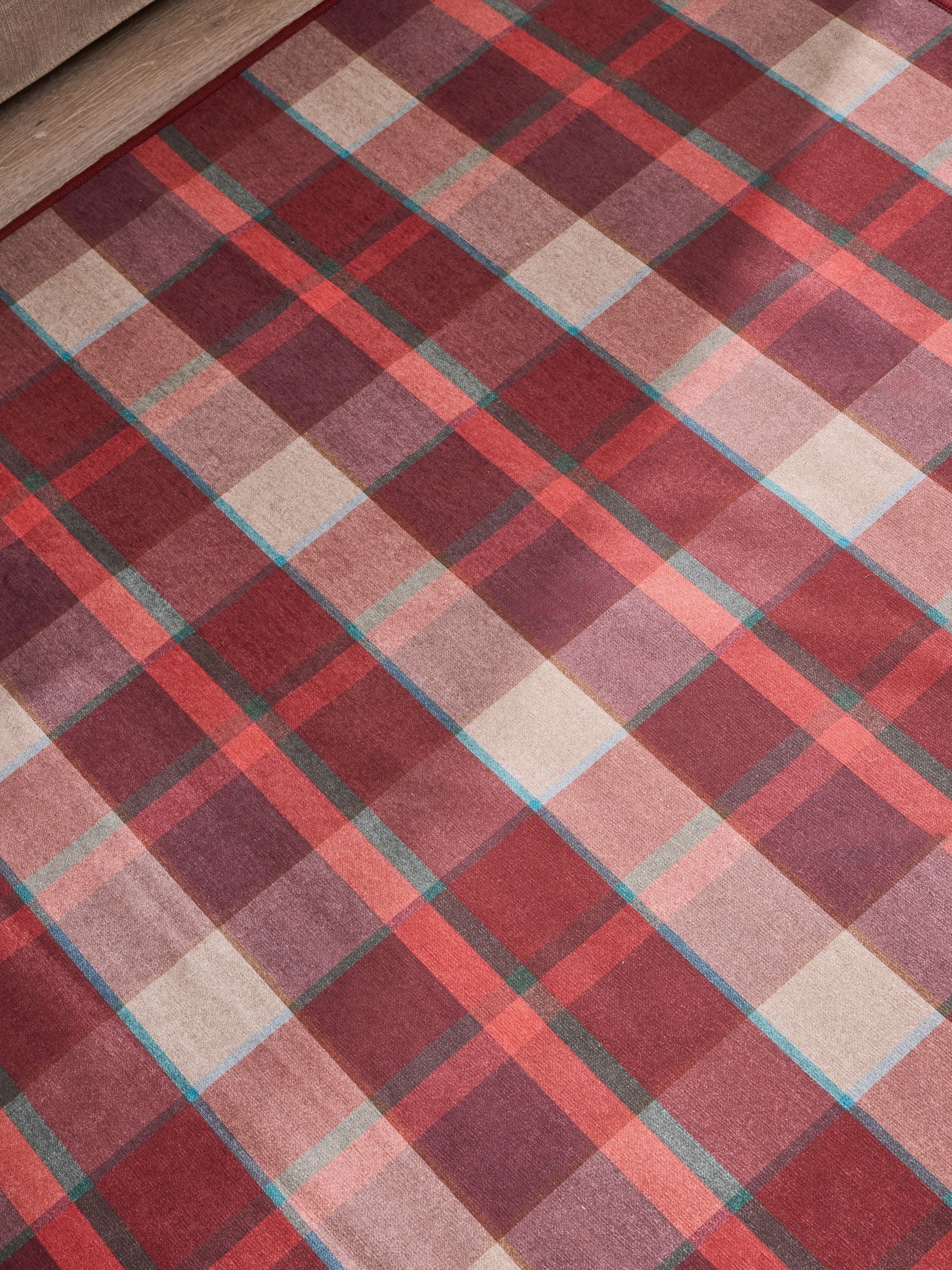 Washable Traditional Check Rug