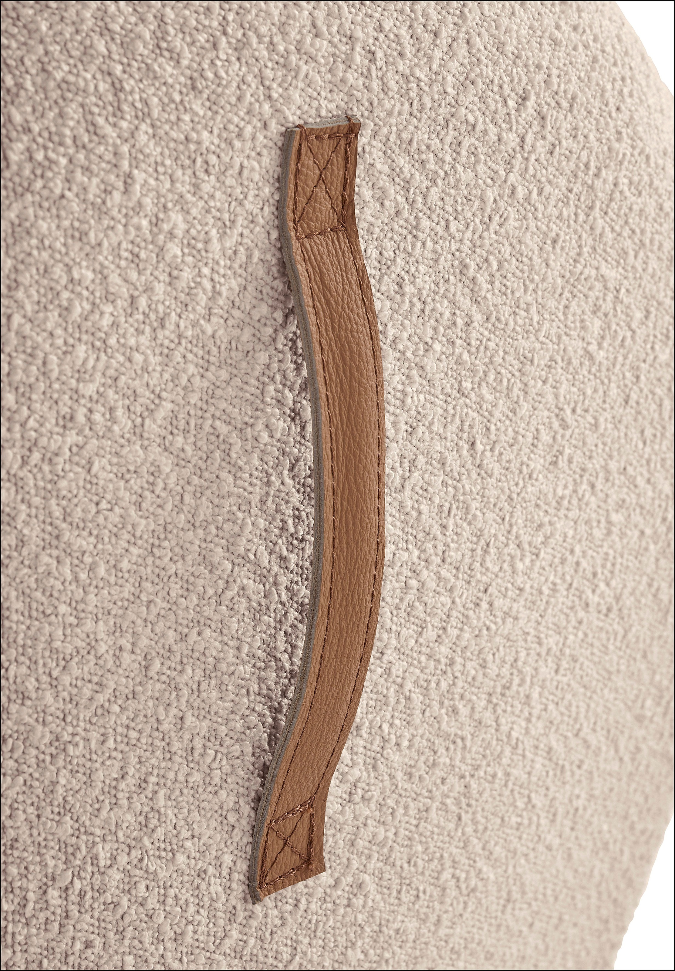 s.Oliver Sessel »Bennid, moderner Designsessel mit Lederriemen, softes Design« hochwertig, zum Wohlfühlen in Luxus-Microfaser/Struktur oder in Bouclé