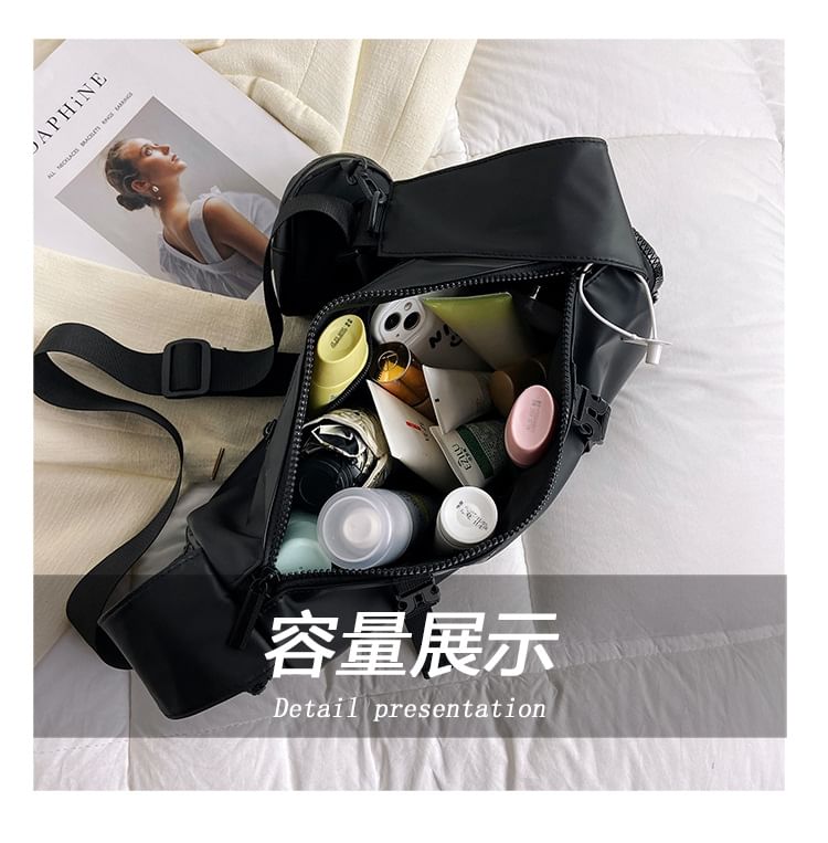 Hikuozy - Set: effen nylon crossbodytas met gesp + etui